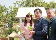麻豆花季盛典：忘忧草传媒带你畅享视听盛宴